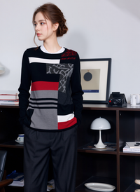 Black Pattern Design Knit Jumper