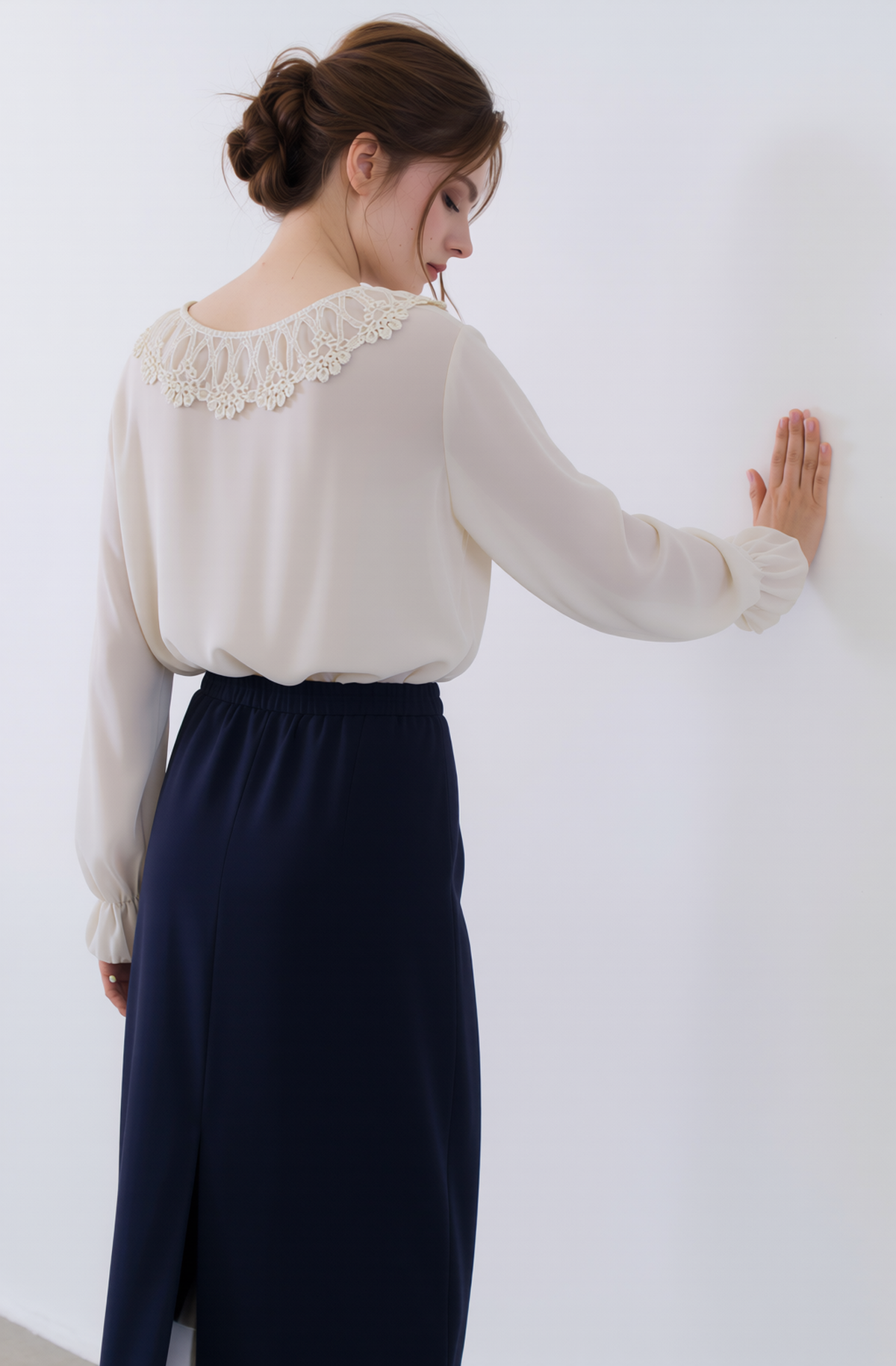 Navy Elasticated Straight Skirt