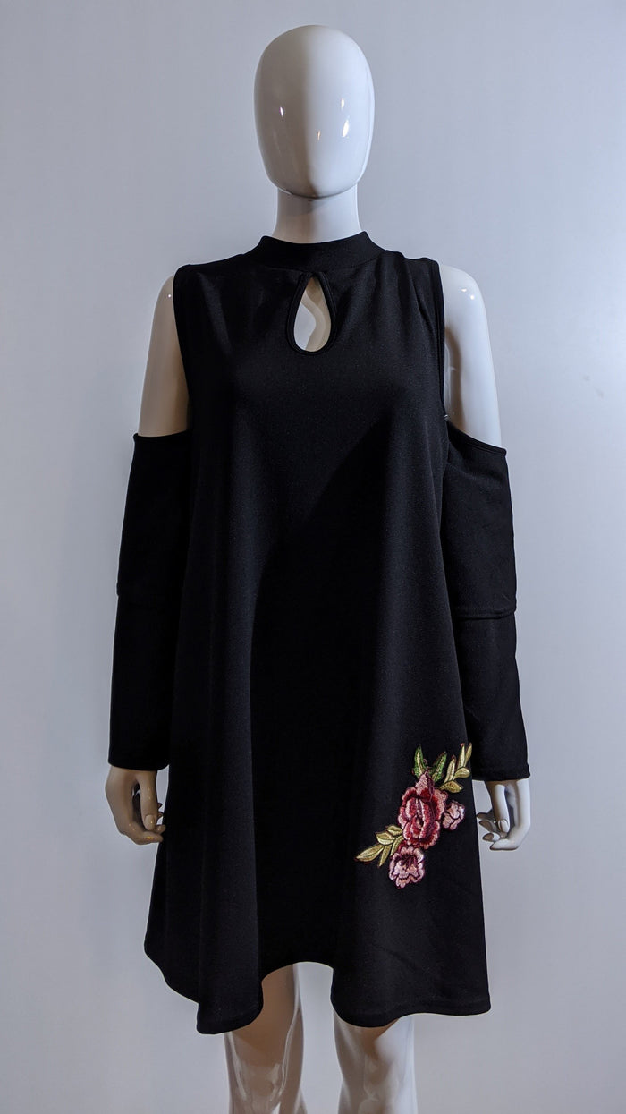 Black Shoulder Cut Flower Design Top